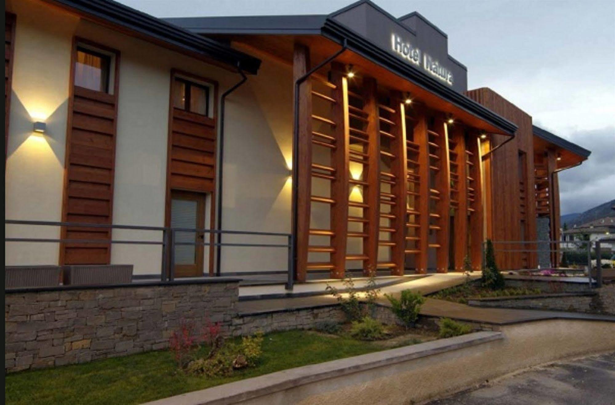 Hotel Natura Castel Di Sangro Esterno foto