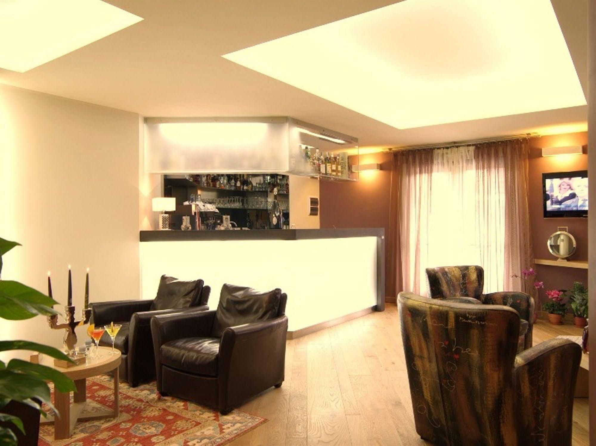 Hotel Natura Castel Di Sangro Esterno foto