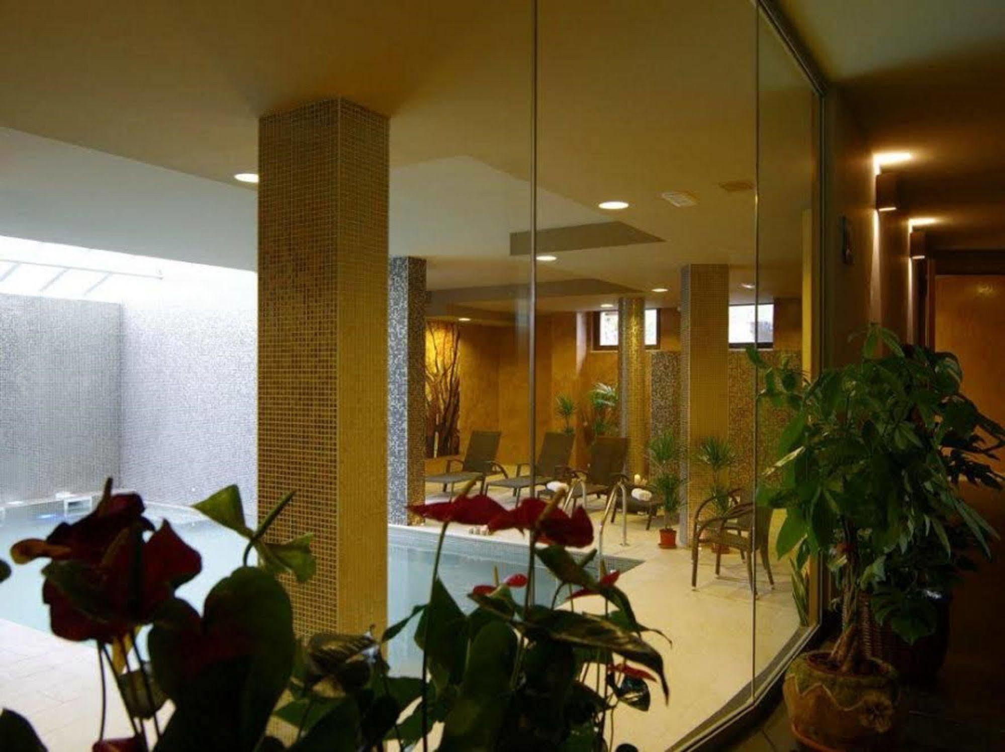 Hotel Natura Castel Di Sangro Esterno foto